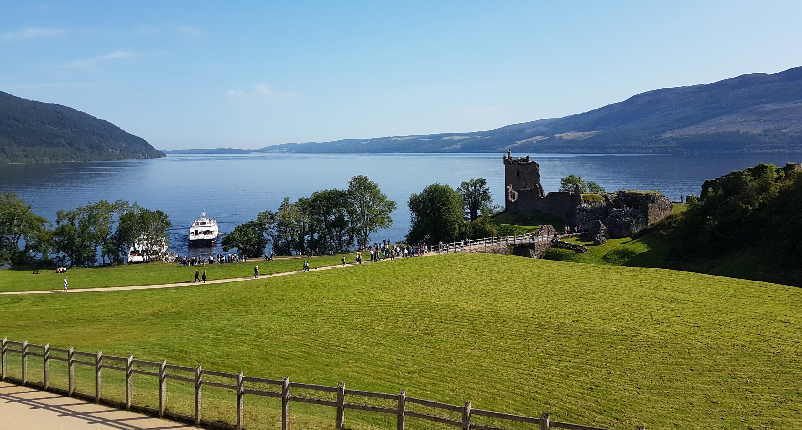 Lago Ness (Loch Ness en escocés)