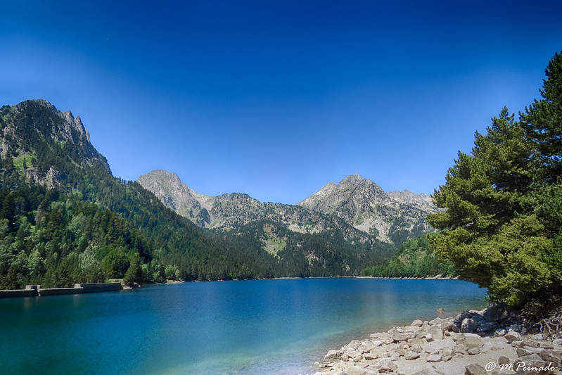Parque nacional de Aiguas Tortas y Lago de San Mauricio (Parc Nacional d'Aigüestortes i Estany de Sant Maurici / Parc Nacionau d’Aigüestòrtes e Estanh de Sant Maurici) Espot Provincia de Lérida Cataluña España